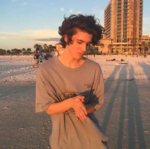 45ux@Dominic